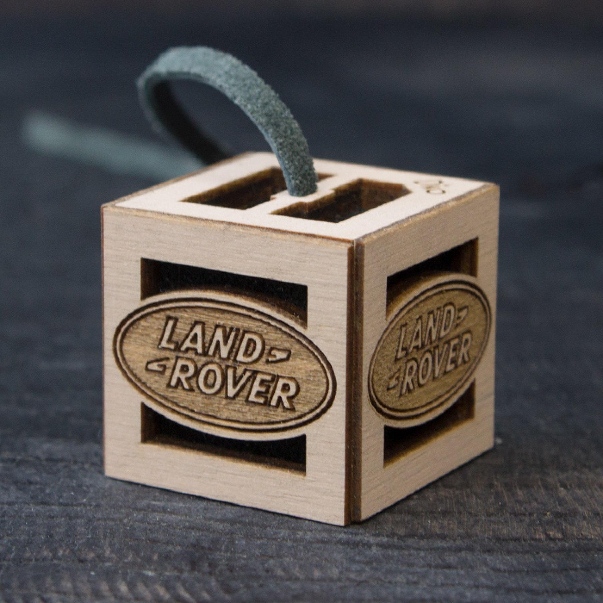 Ароматизатор для автомобиля Land Rover